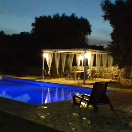Feriehus Trullo Grazioso Luxury Ceglie Messapica