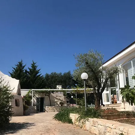 Trullo Grazioso Luxury Feriehus *